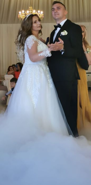 Vând rochie de mireasa stare foarte bună