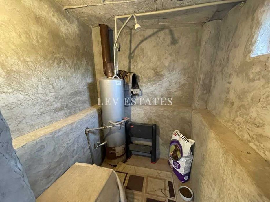 Продава се Къща в с. Голямо Крушево, Област Ямбол - 120 кв.м за 492 €/кв.м - Снимка #11