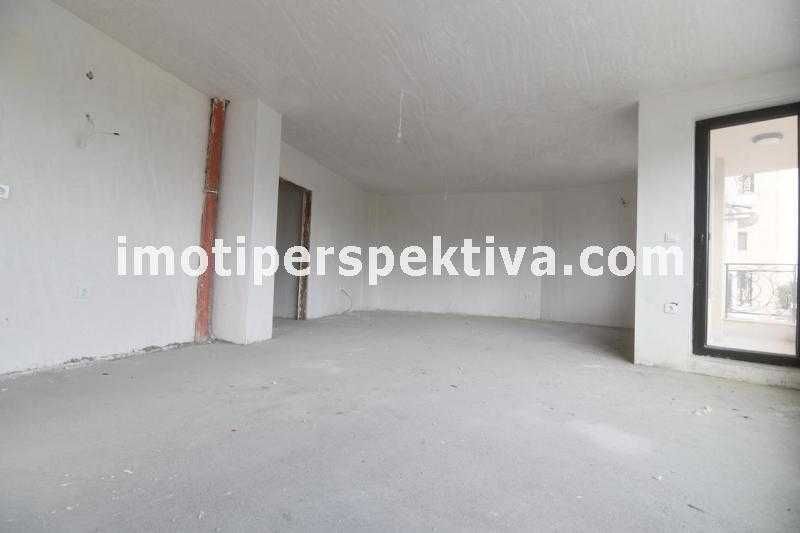 Продава се Тристаен апартамент в Пловдив, Христо Смирненски - 130 кв.м за 1193 €/кв.м - Снимка #3