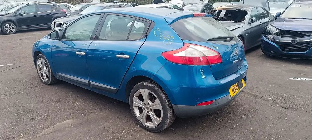 Dezmembrari / Dezmembrez Renault Megane 3 1.6 K4M (858) cutie viteze manuală K4M(858) cod culoare TERNA