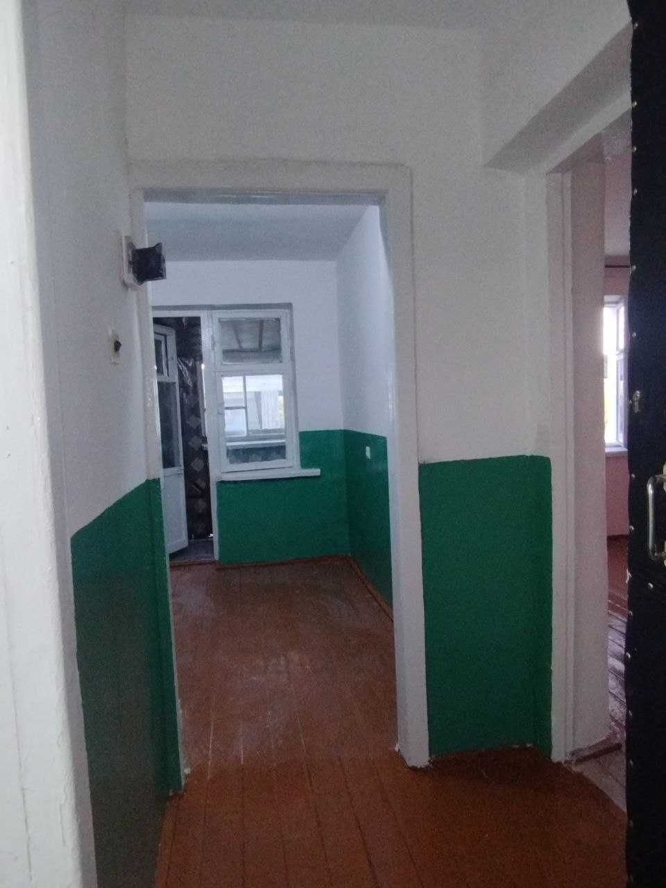 Продается 1 комнатная квартира во 2 микр