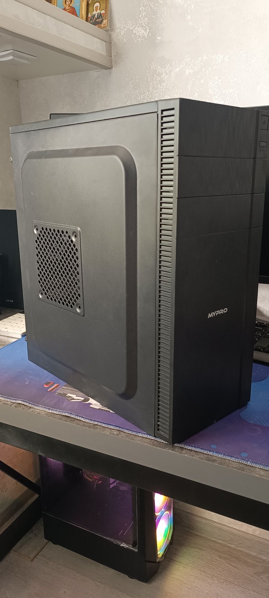 Отличная сборка на Core i7 4790 .
