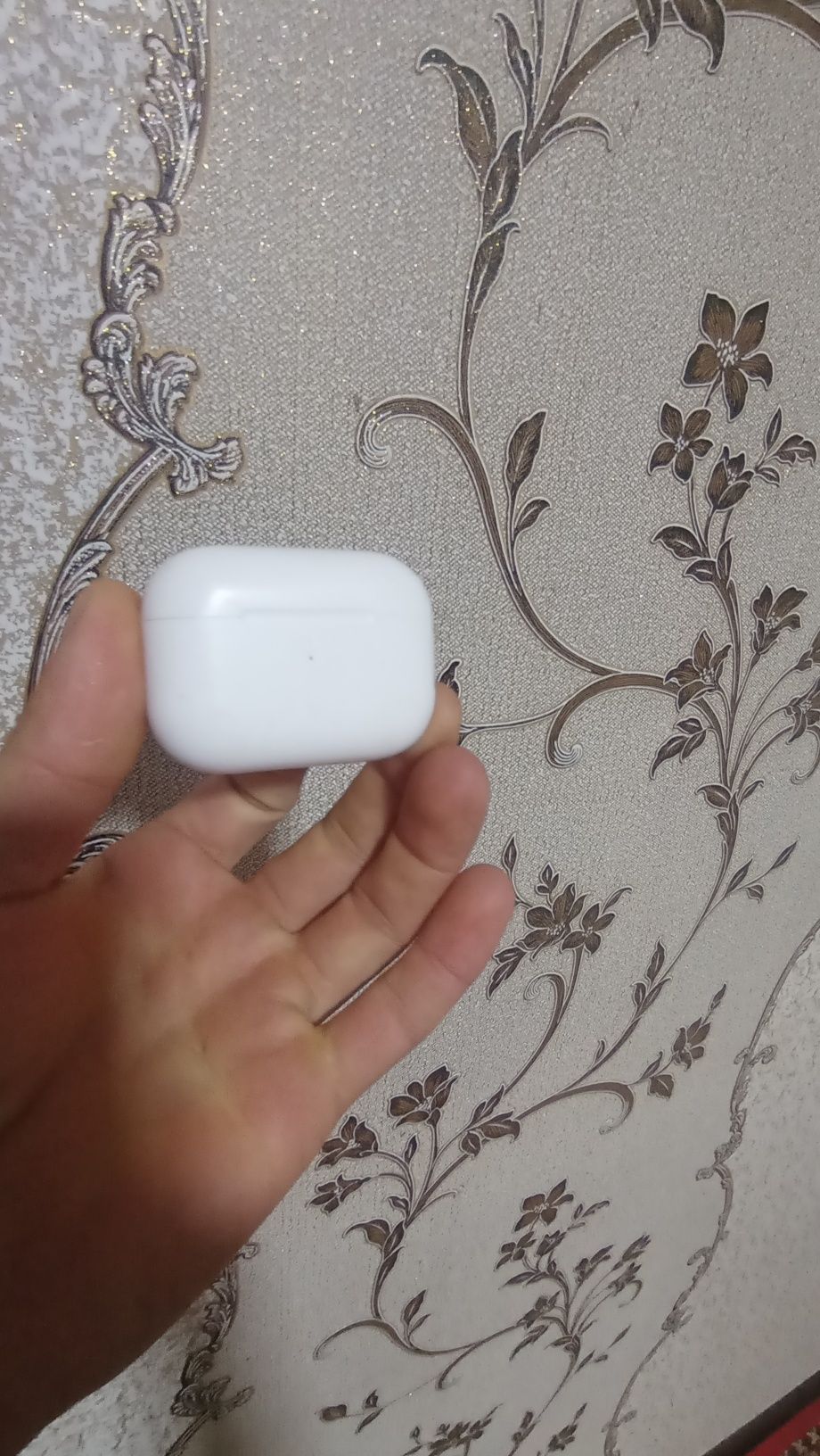 Airpods Pro sotiladi