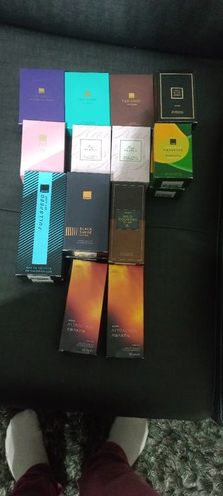 Avon parfumuri diferite