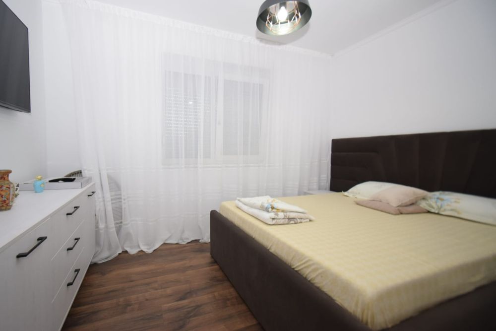 Vă propun spre vânzare o casă modernă, nouă. Pielești