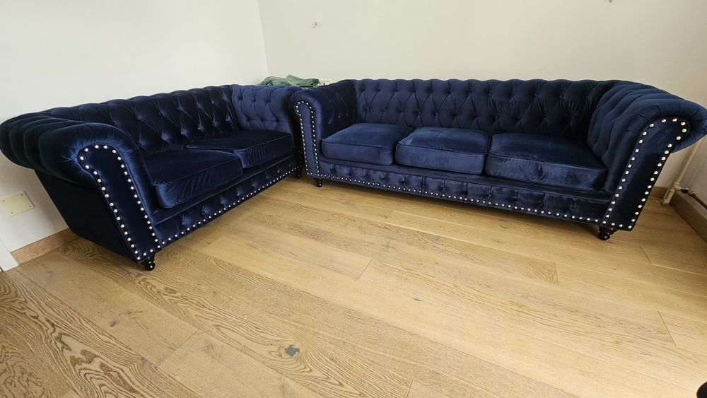 Set canapele Chesterfield, catifea albastră – elegant și confortabil