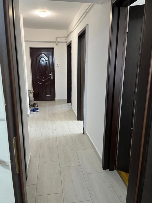 Inchiriez apartament cu 2 camere in regim hotelier