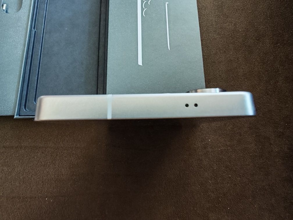 Samsung Galaxy S25 Ultra 12/512Gb нов