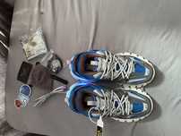 Balenciga track led marimea 42 Noi