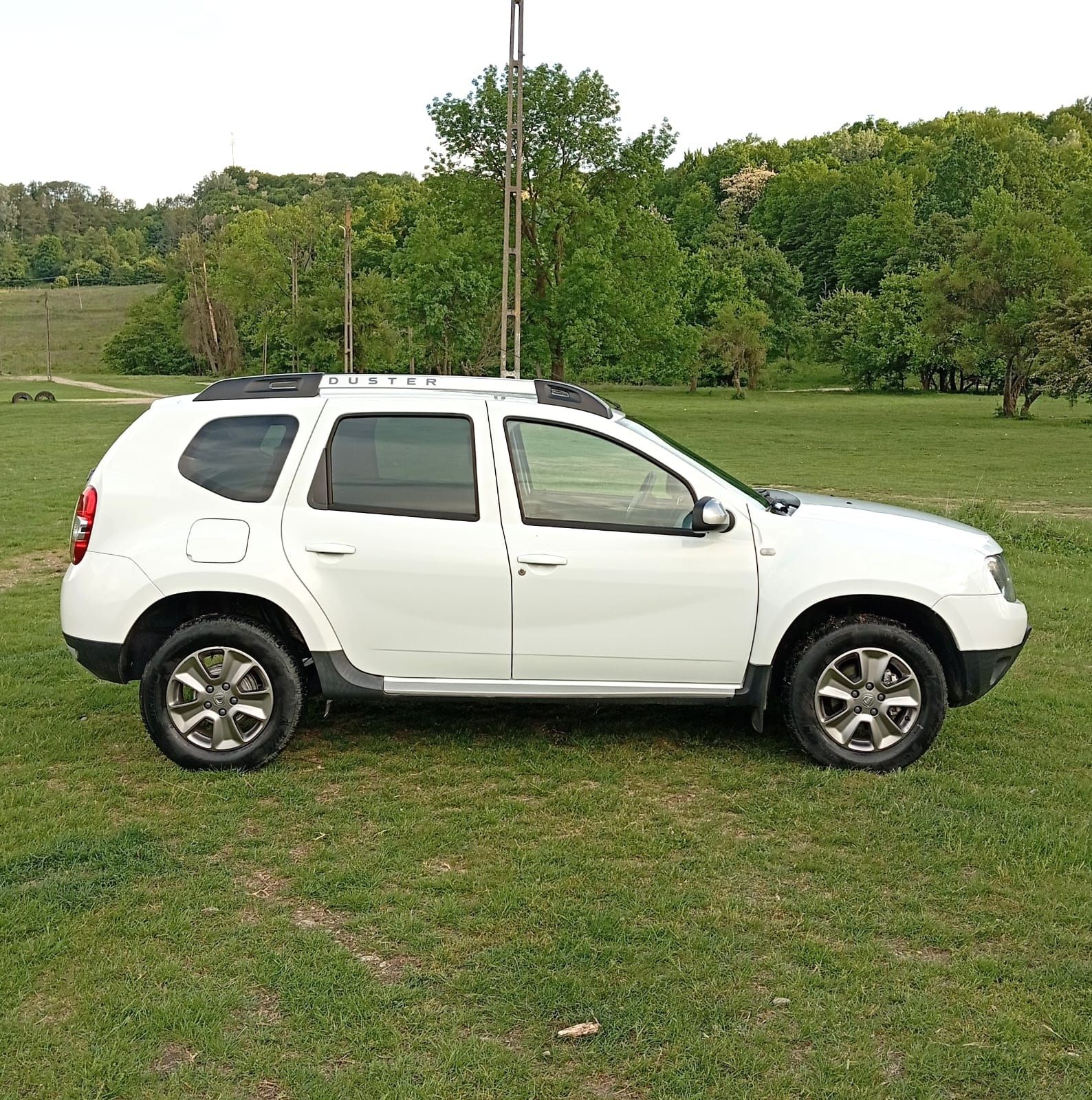 Dacia Duster Laureat Euro 5 an 2015 recent înmatriculată