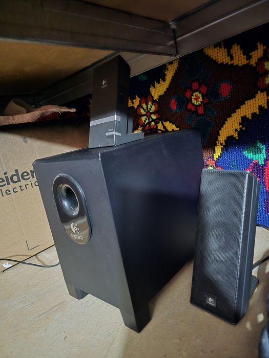 Boxe Logitech X-240, 2.1