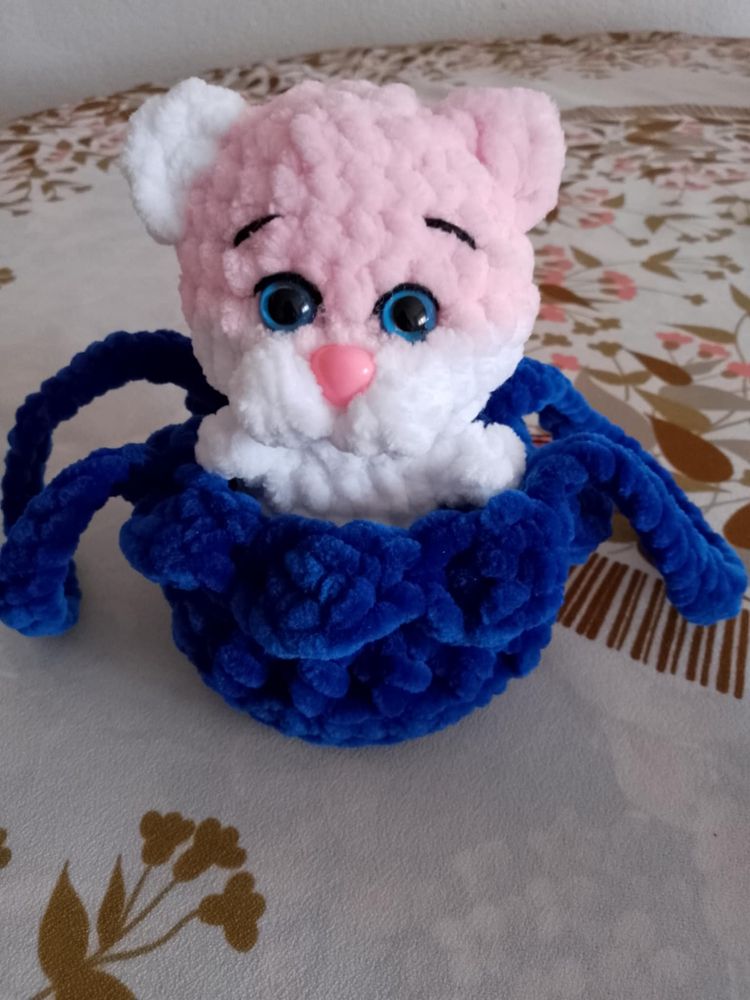 Плюшена играчка коте