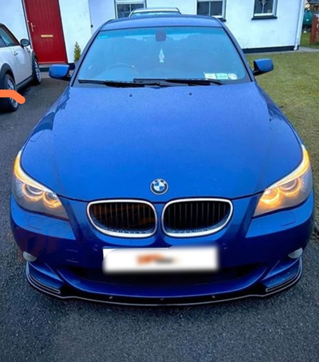 Spoiler fusta lip prelungire  bara fata prelungire bara fusta BMW E60M