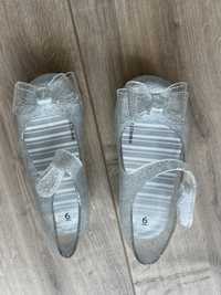 Sandale de guma cu luminite marimea 22