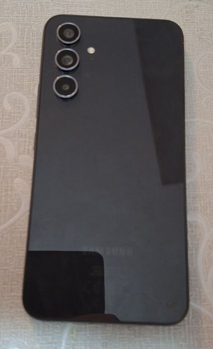 Samsung A 54 почти нов
