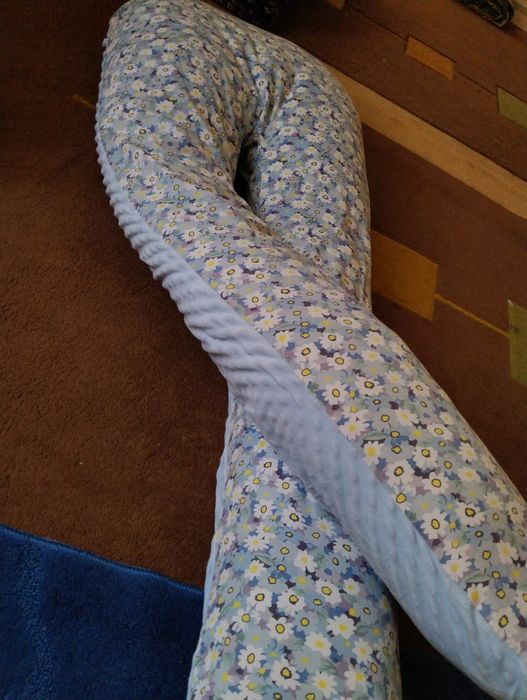 Подушка для беременных , для сна и кормления.