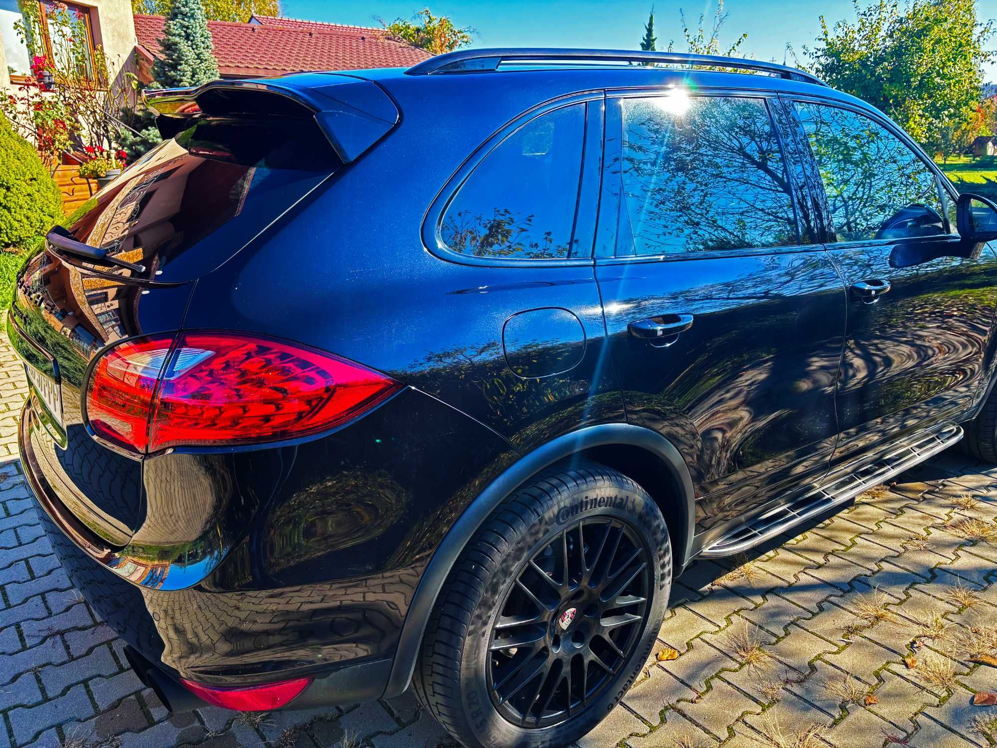 Porsche Cayenne S Hybrid