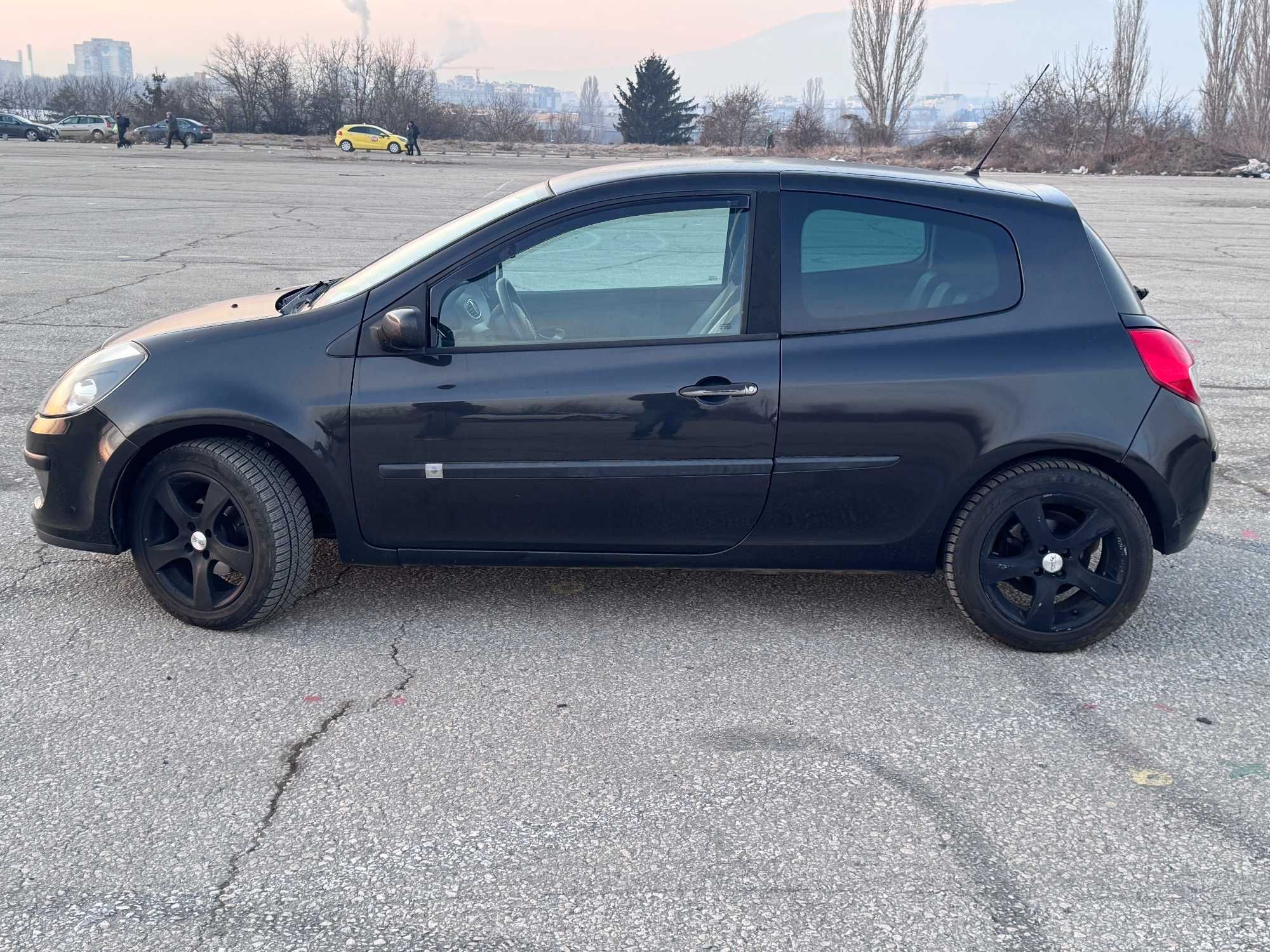 Renault Clio 3`1.5dCi 106 коня 6 скорости`Климатик/Темпомат/Кожа
