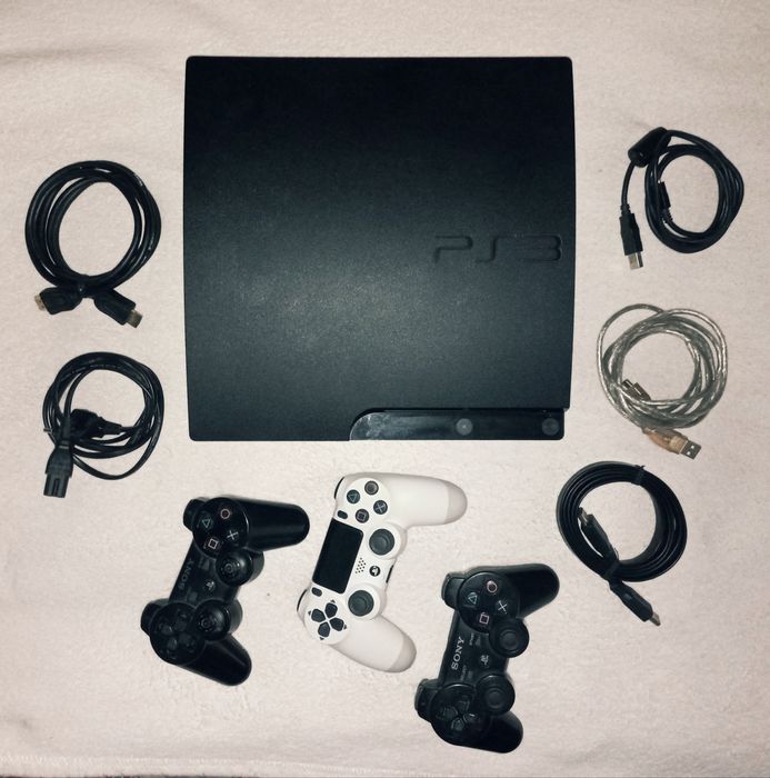 Сони3  10 дисков, 3 геймпада