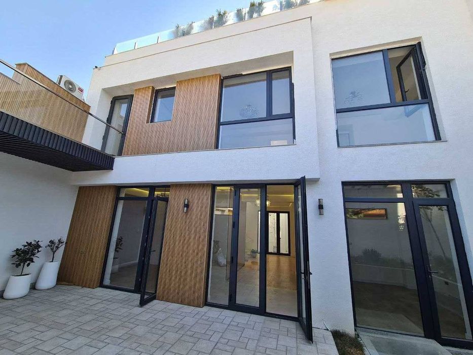 Евро дом Циалковский 2 сотки 4 уровня ,