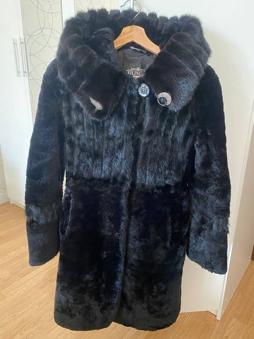 Шуба натуральная, мутон, вставка норка, р.46