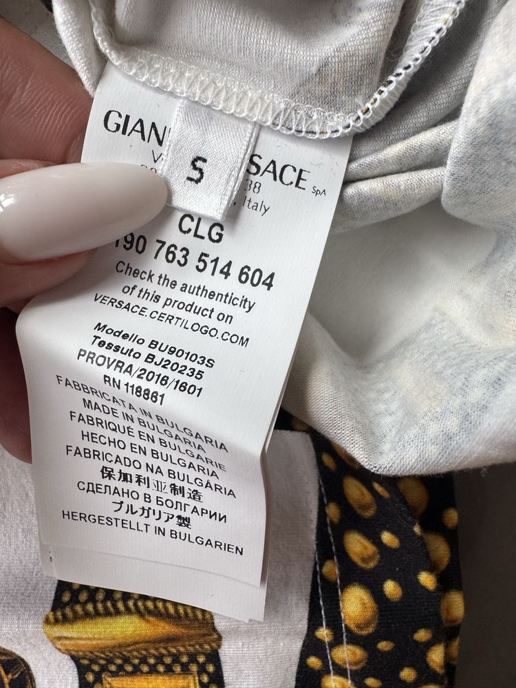 Нова тениска Versus by Versace