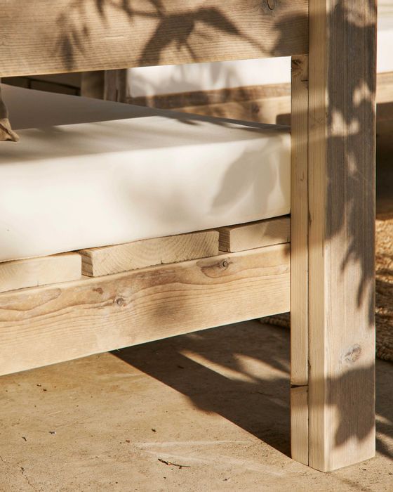 Mobilier de terasa sustenabil din lemn recuperat – canapea + fotolii