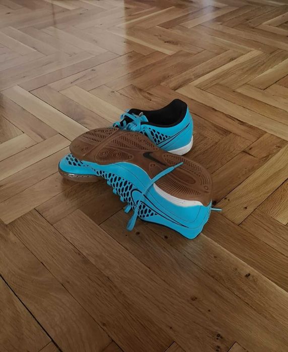 Оригинални мъжки маратонки Nike естествена кожа номер 40