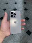 Iphone 15 pro natural titanium