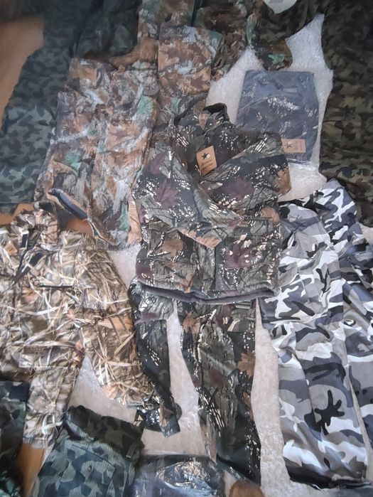 Комплекти,якета и панталони.Цената е за ВСИЧКО