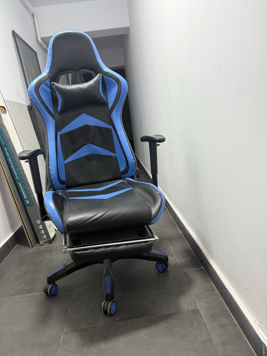 Scaun gaming albastru