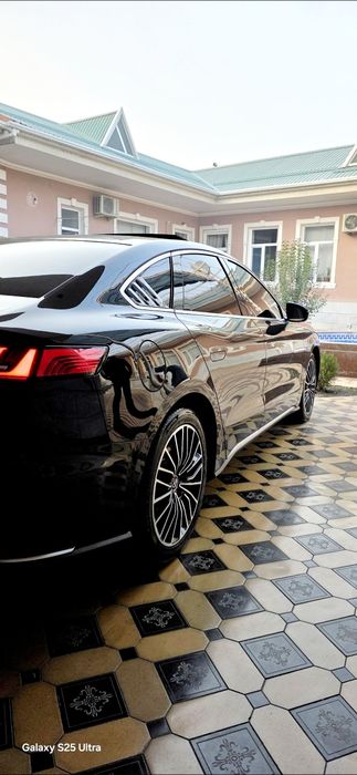 BYD HAN EV 2021 yil 605km