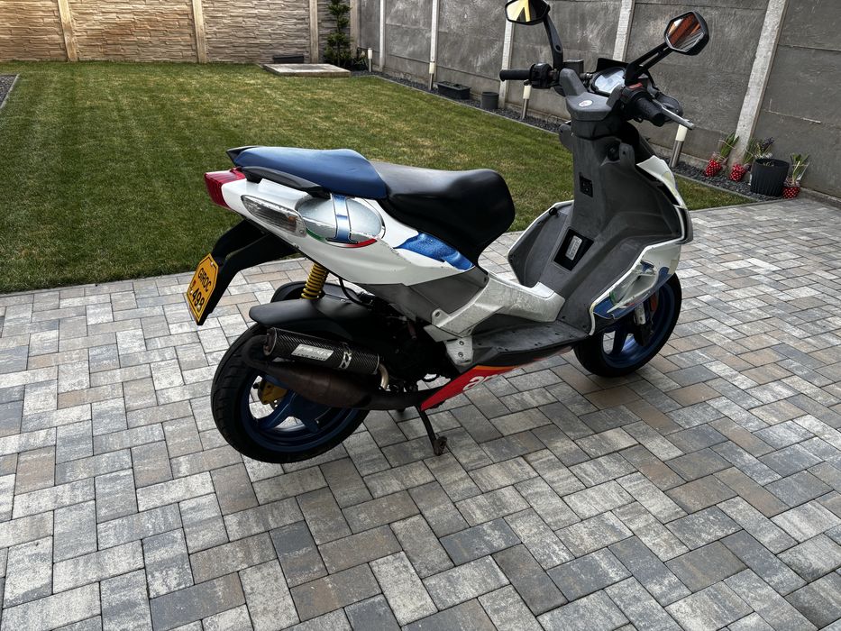 Aprilia sr3  49 cm3