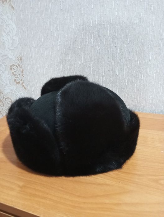 Продам шапку норковую.