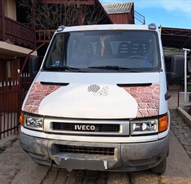 Vând Iveco Daily Doka.
