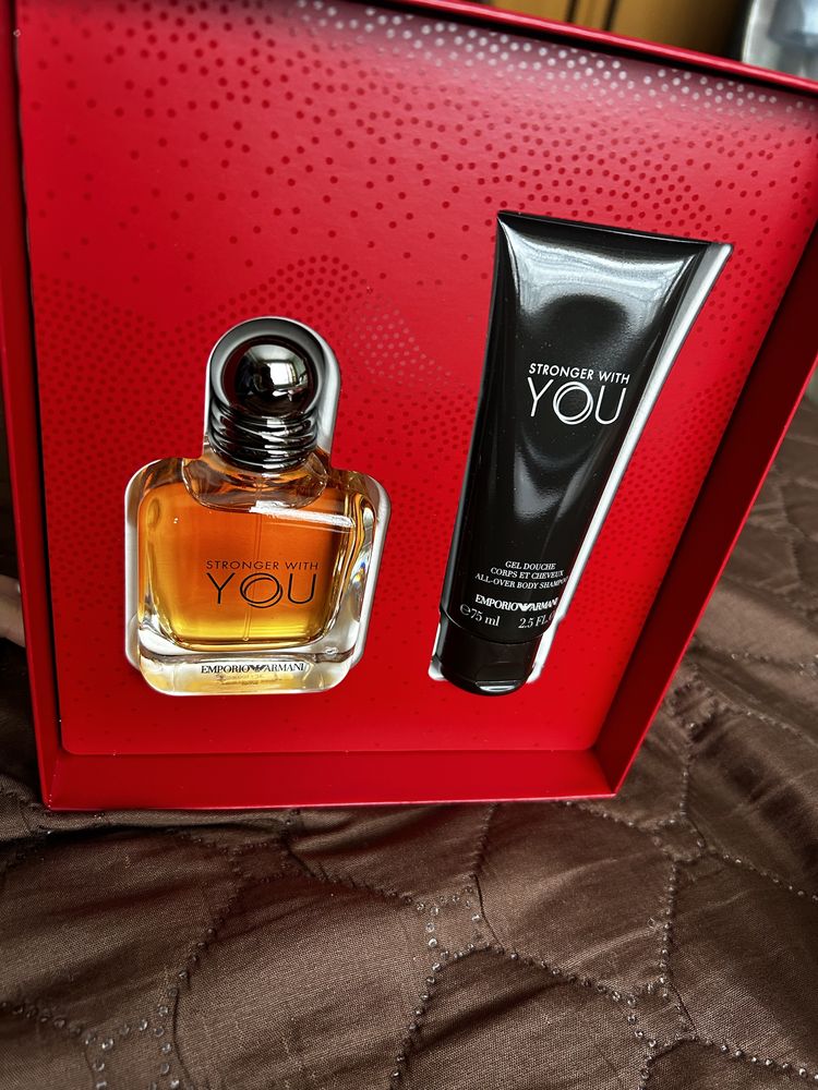 Подаръчен комплект Armani Stronger with yoi