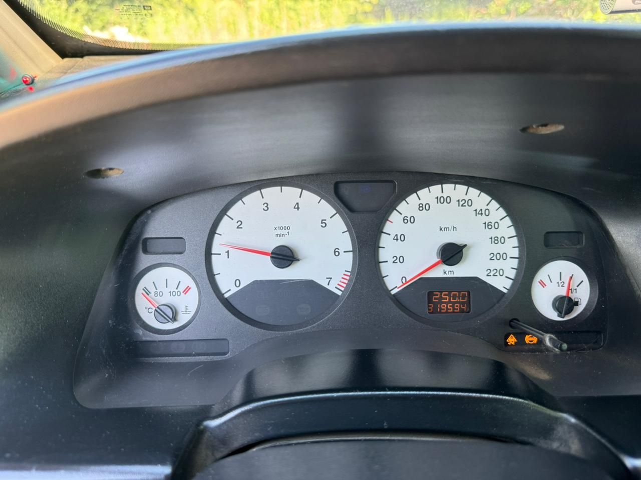 продам Opel Zafira A