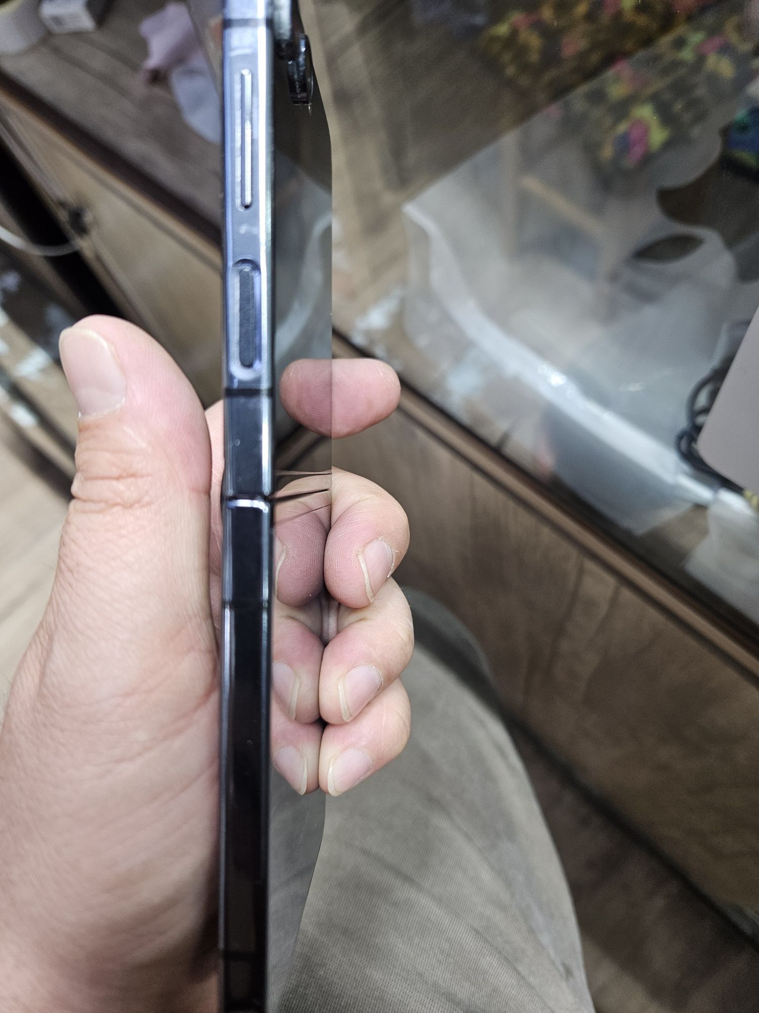 Samsung Flip 5 8/256 гб Вьетнам документ есть