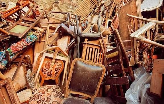 Ofer servicii profesionale de debarasare evacuare mobila