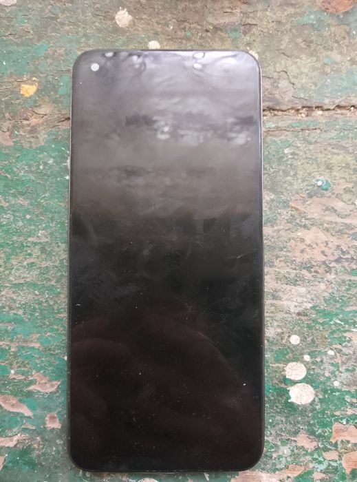 Vând telefon Oppo Realme 8i In stare foarte buna