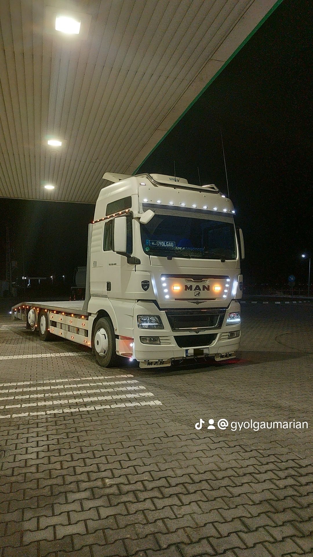 Tractari auto transport non-stop