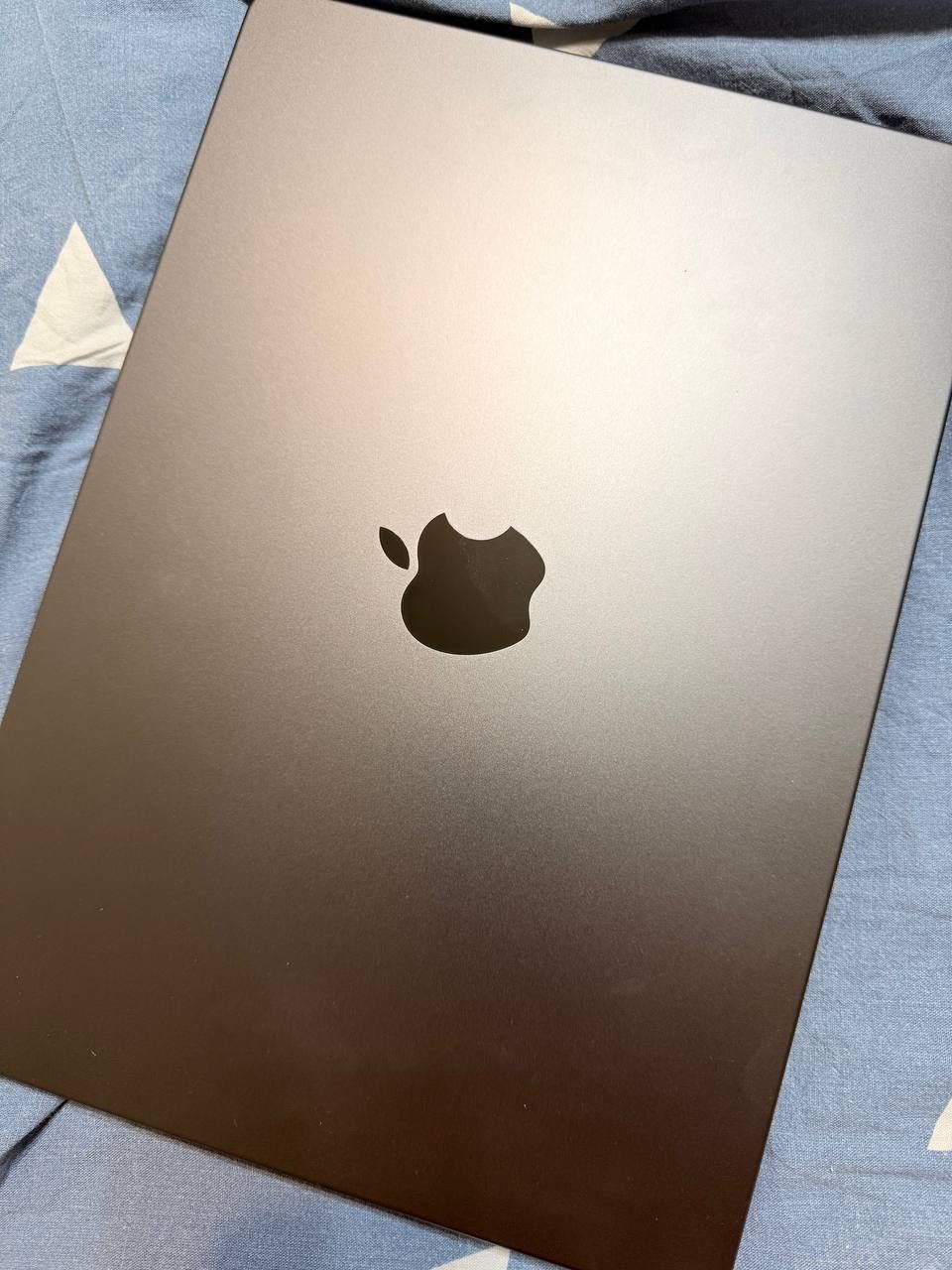 MacBook Pro, 14.2 m3 18/512 gb