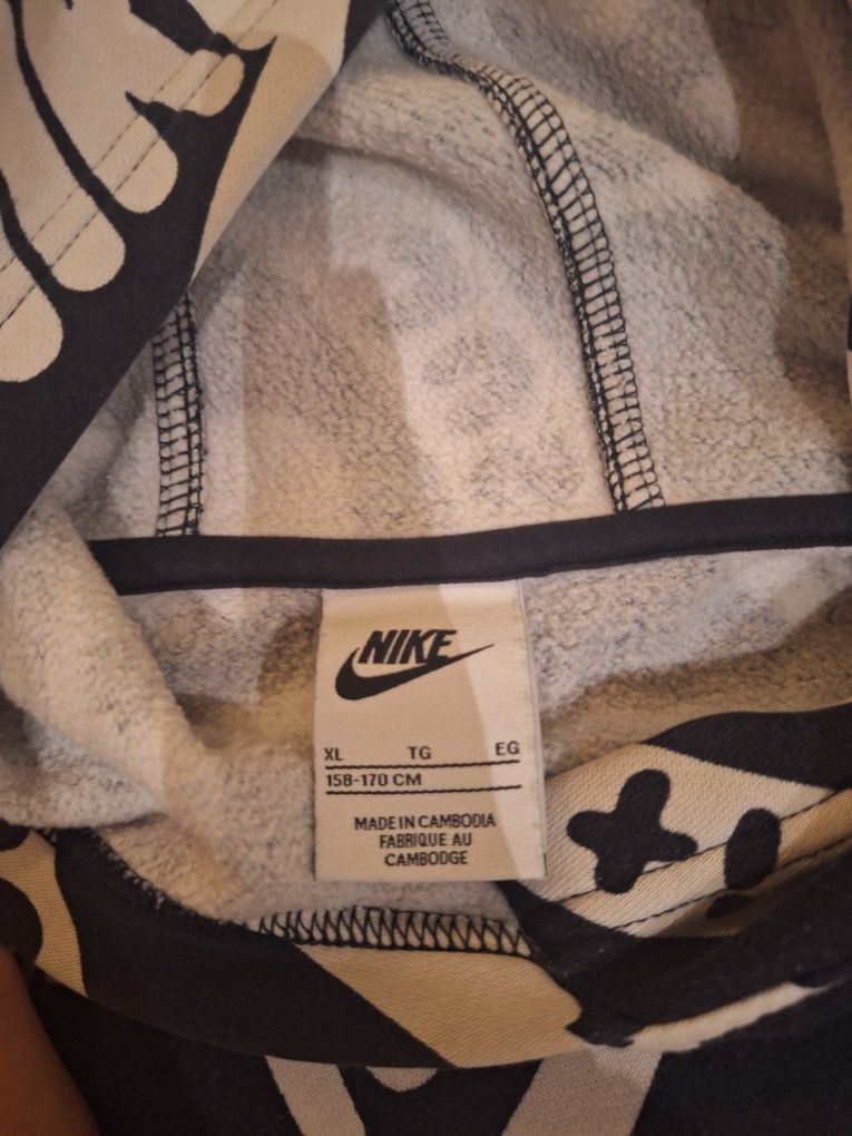 Nike hoodie 158-170см
