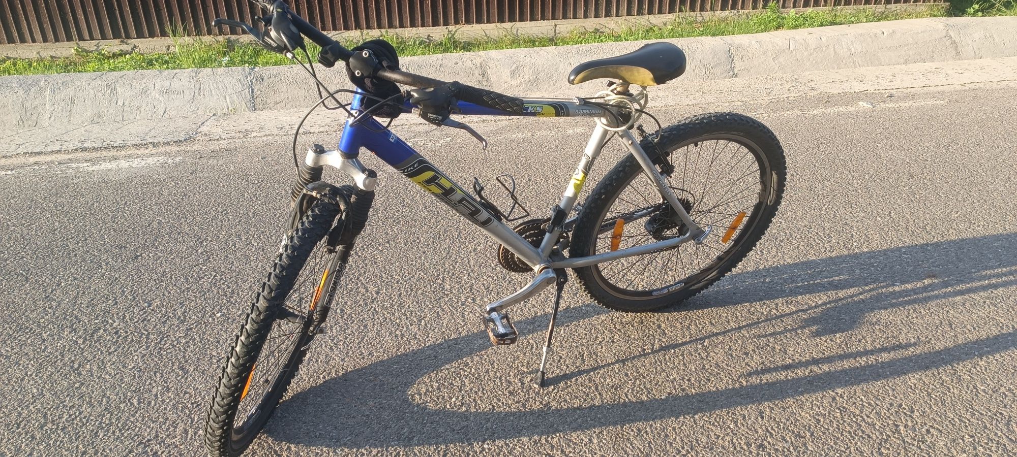 Bicicleta HAI, 7 viteze, roti pe 26, stare utilizata , cric functional