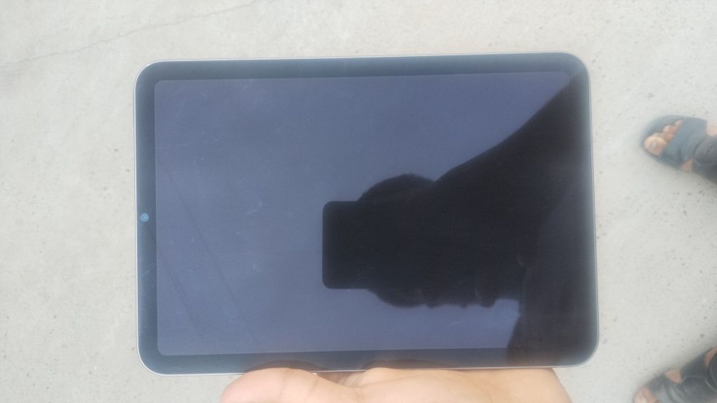 Ipad mini 6 region LL A YOMKS 80+-