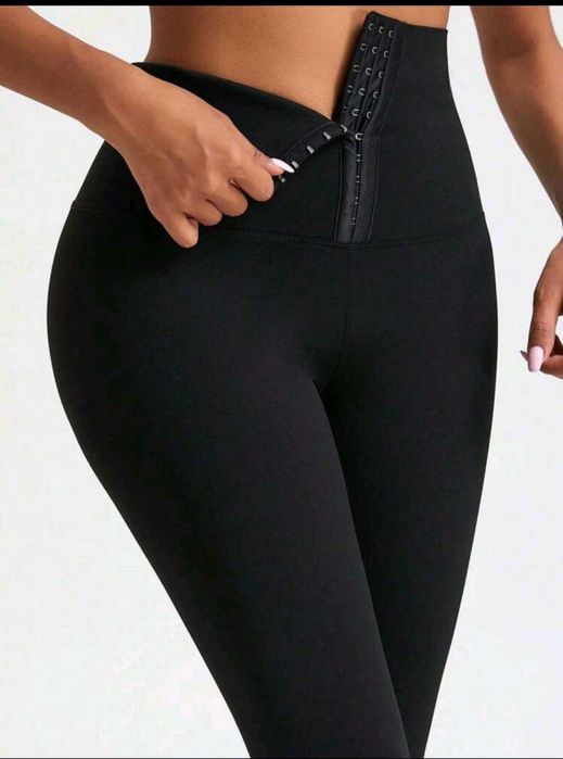 Черен клин тип корсет