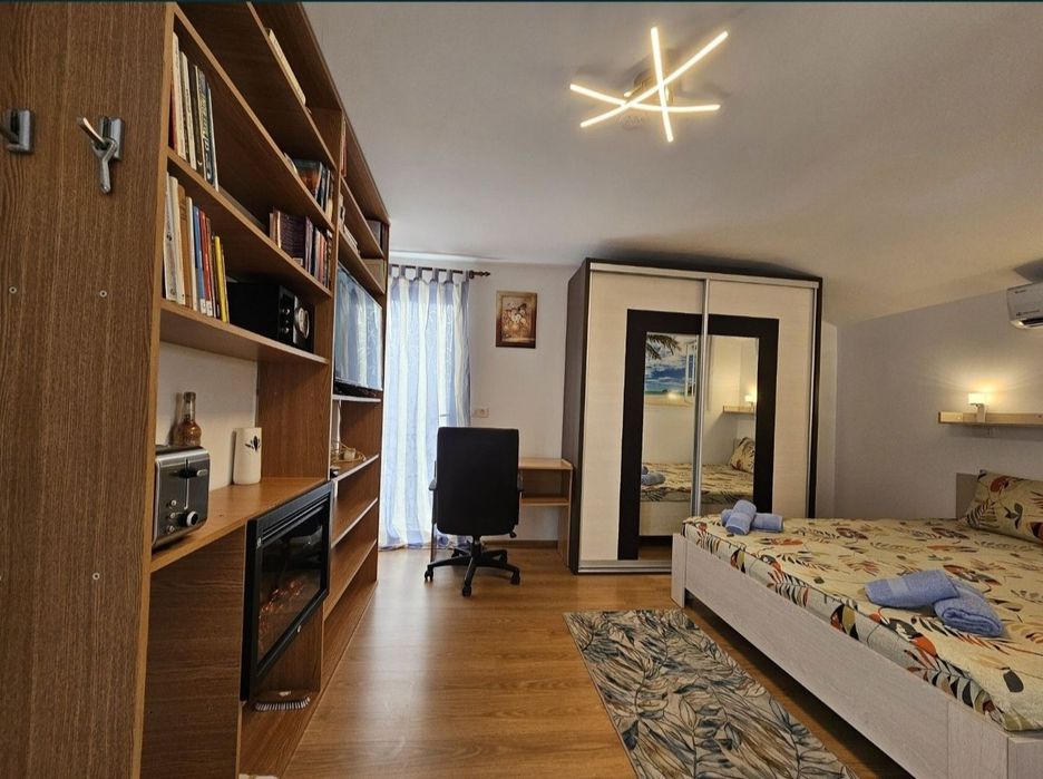Ofer spre închiriere o garygsonieră, tip Studio Flat, în Buftea Centru