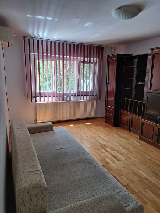 Inchiriez apartament Militari, str. Estacadei