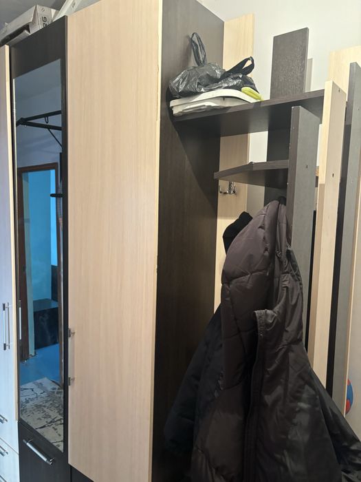 Шкаф в прихожую