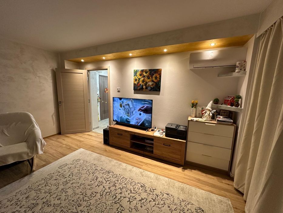 Scriitorilor, 2 camere, 2 bai